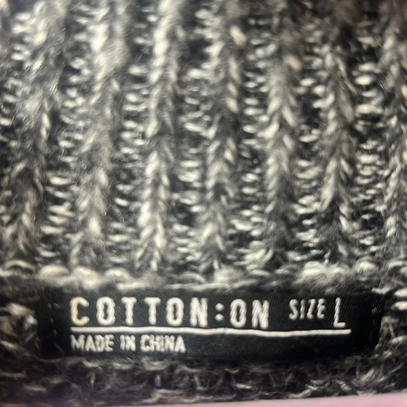 Cotton On Marled Mock Neck Knit Sweater Size Large Gray, Black & White - Picture 2 of 7